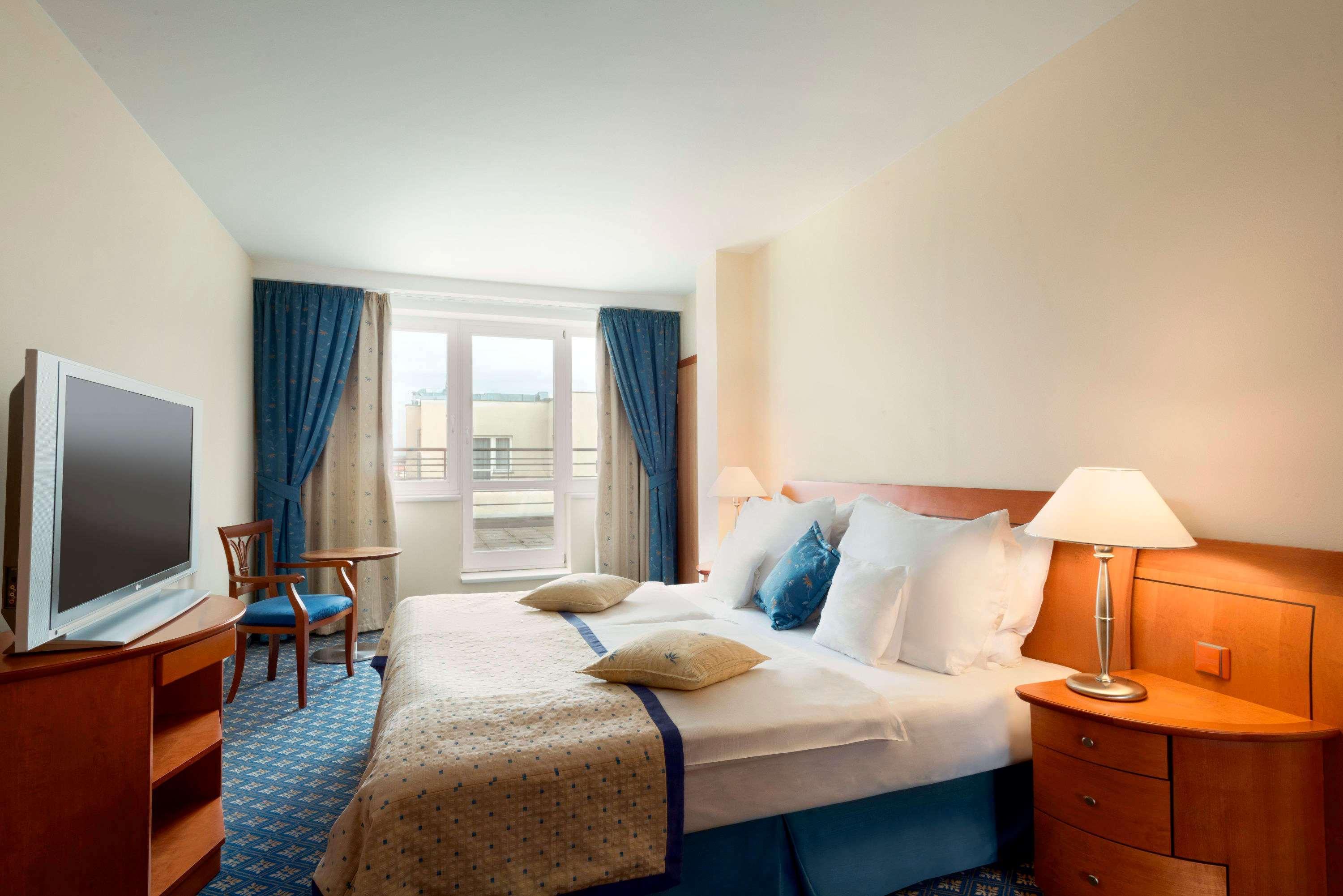Ramada Centre 4* Prag
