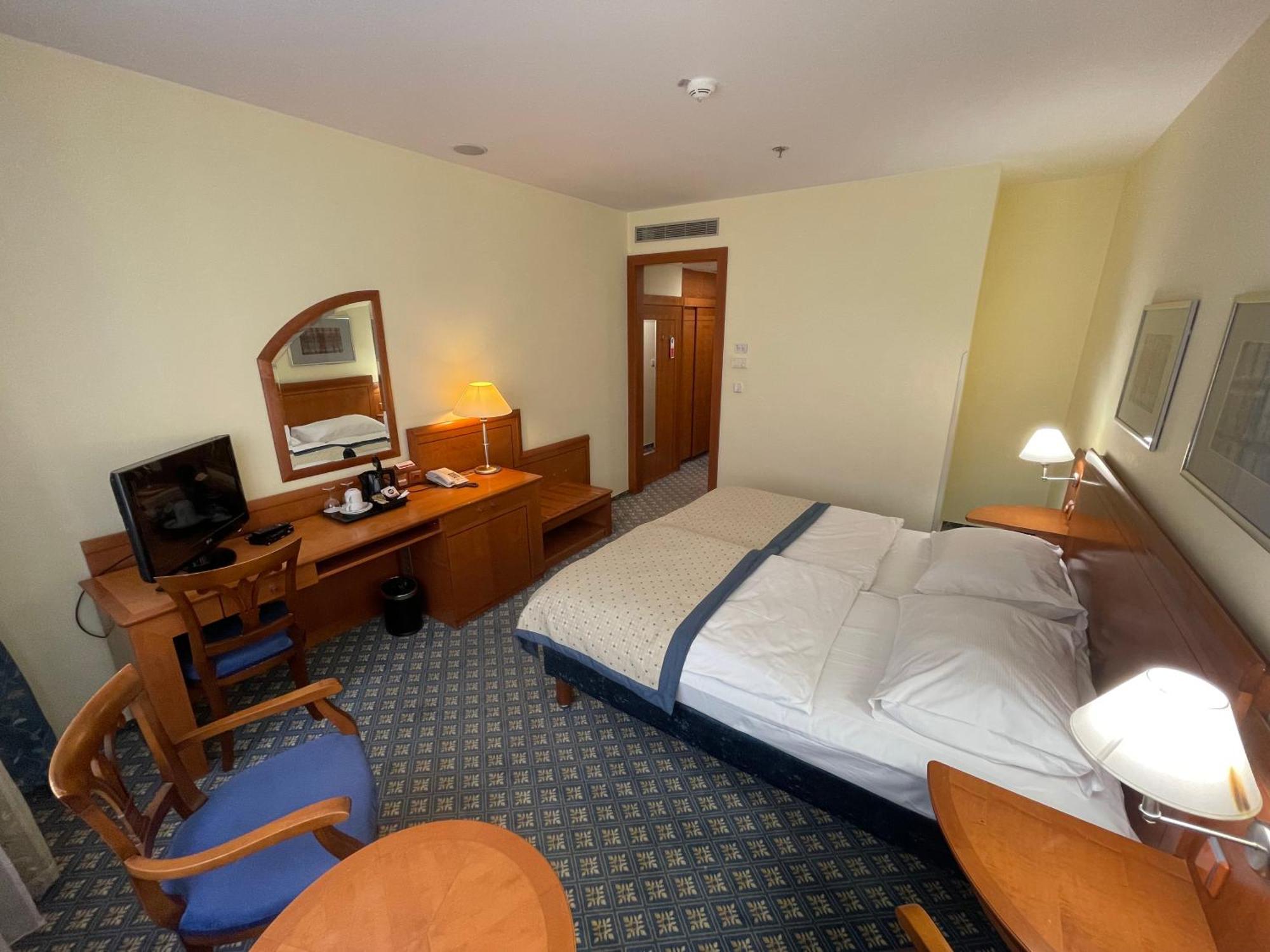 Ramada Centre Hotel Praha